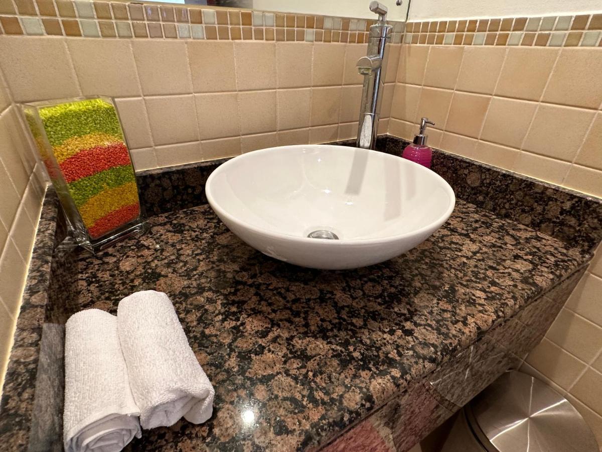Luxury Casa - Indigo Sea View Apartment Jbr Beach 2Br Dubai Luaran gambar